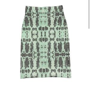 BCBG Bandage skirt - Green snake-skin print